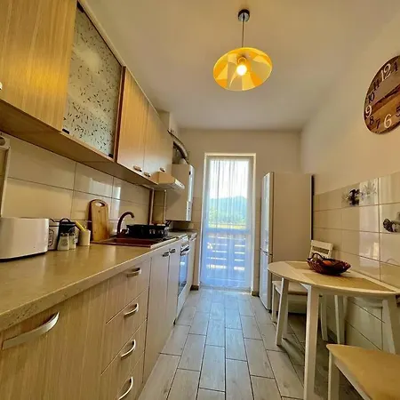 Studio 18 Cu La Munte Si Parcare Privata Apartment Brasov