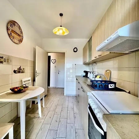 Apartment Studio 18 Cu La Munte Si Parcare Privata Brasov