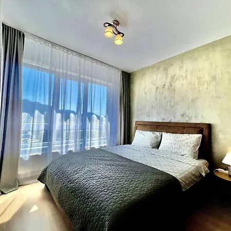 Studio 18 Cu La Munte Si Parcare Privata Apartment Brasov
