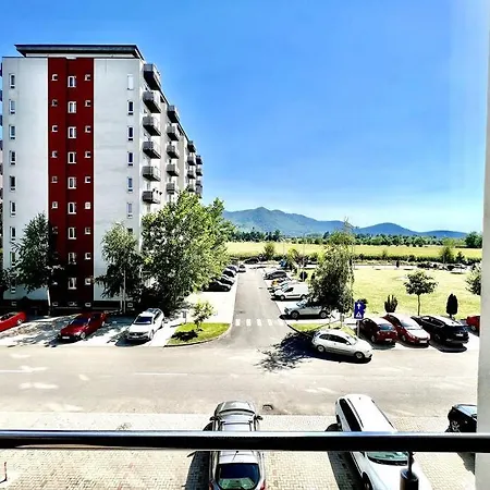Studio 18 Cu La Munte Si Parcare Privata Apartment